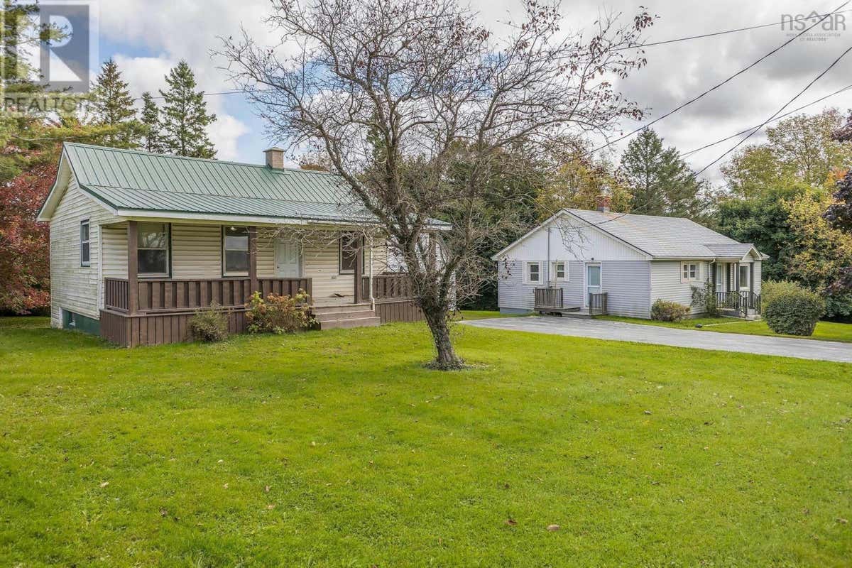 17 Crombe Road, Shubenacadie, NS B0N2H0 House For Sale RE/MAX 202423885