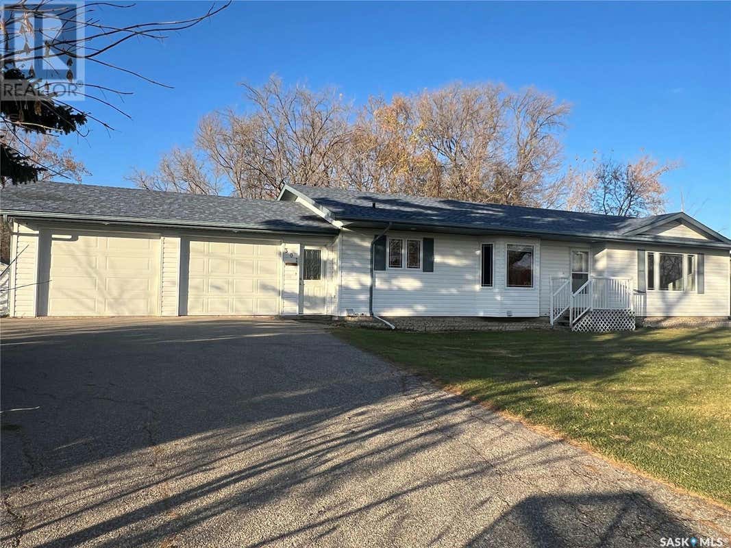 301 Alberta AVENUE, Stockholm, SK S0A3Y0 House For Sale RE/MAX SK986508