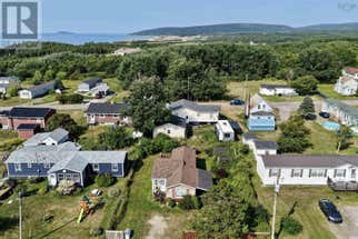 35 Allan J Memorial Avenue