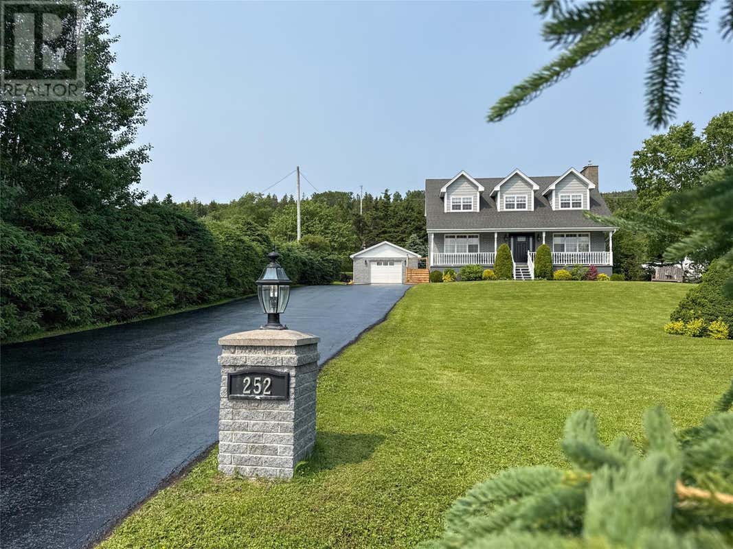 252 NORTH SHORE HIGHWAY