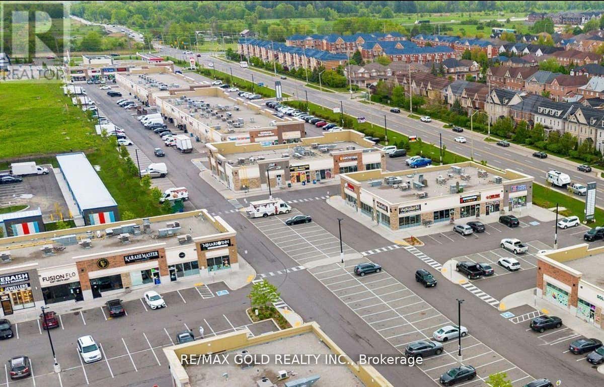 3900 EGLINGTON AVENUE W