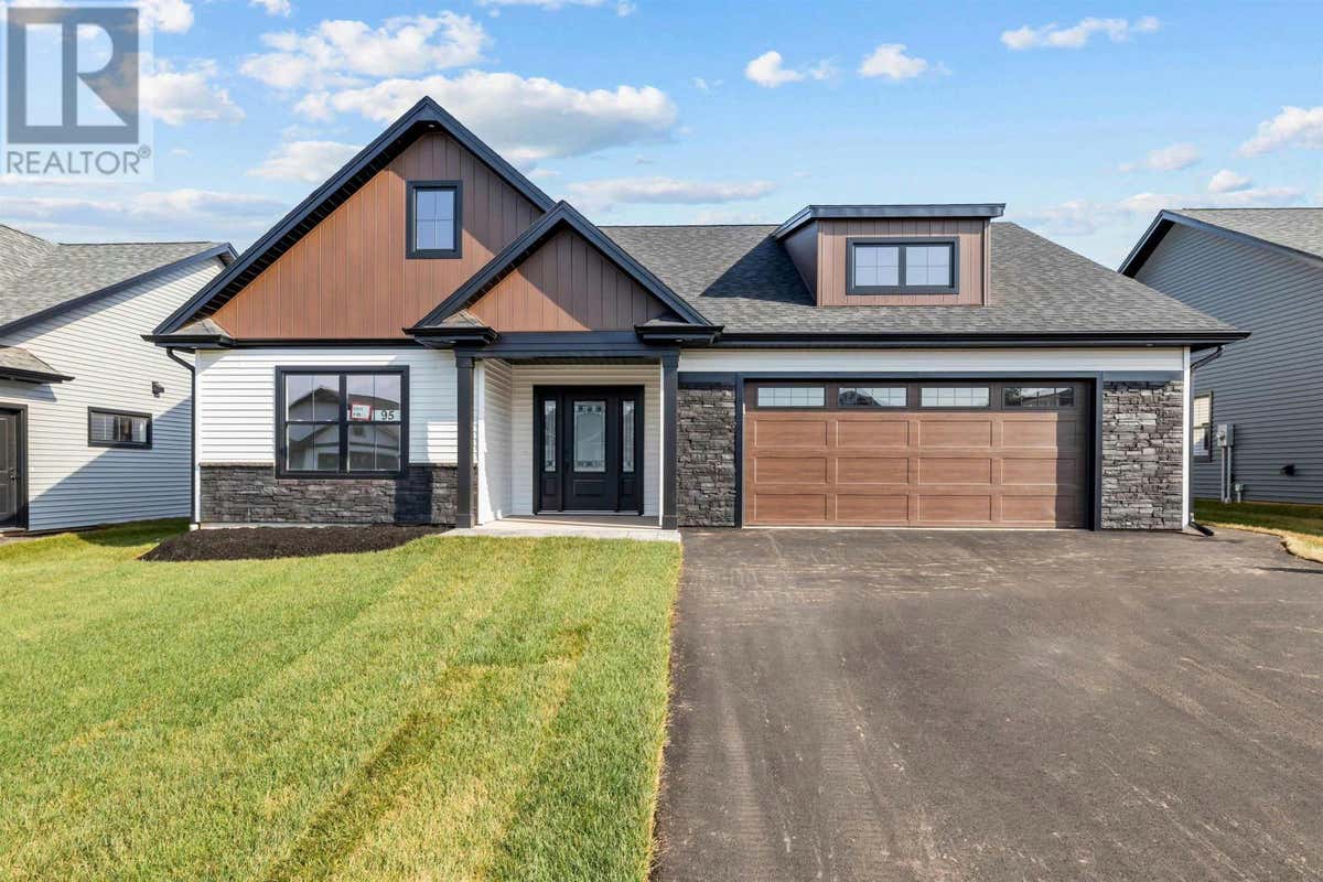 95 Holmes Ln  
