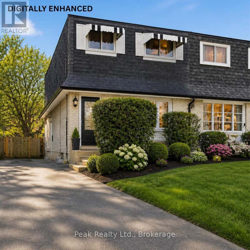644 PERRY CRESCENT