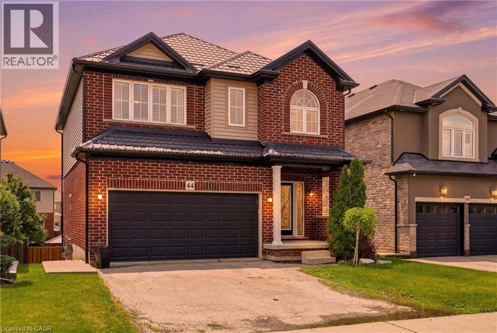 44 SPRINGWOOD DRIVE