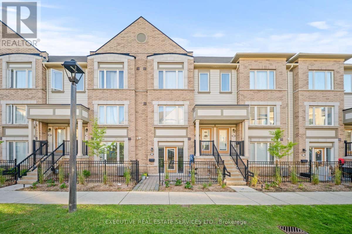 144 - 1 BECKENROSE COURT
