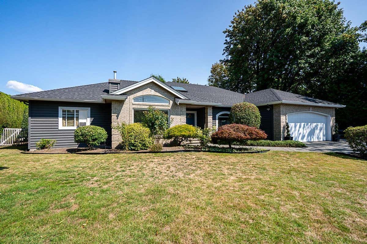 5758 W KETTLE CRESCENT