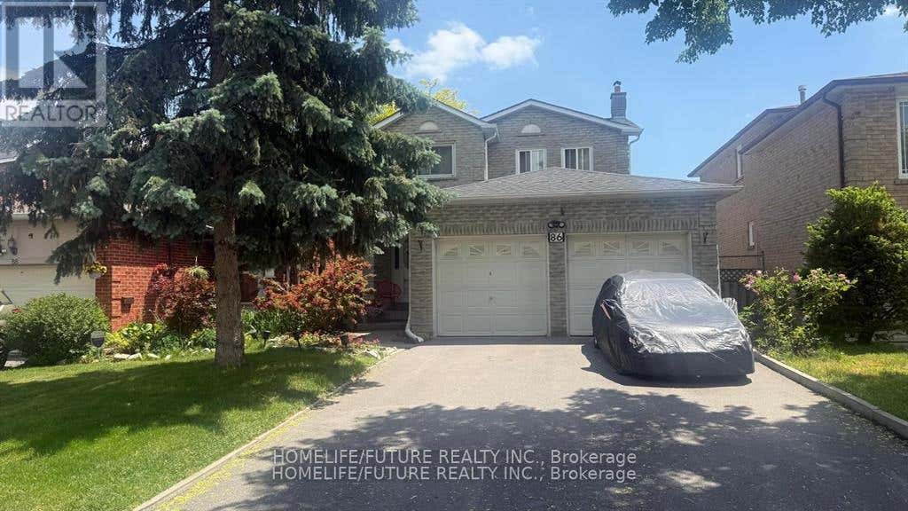 86 HALFMOON SQUARE