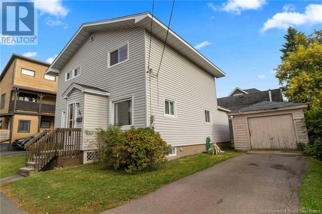 29 McDougall Avenue, Moncton, NB E1C6B1 House For Sale RE/MAX NB107484