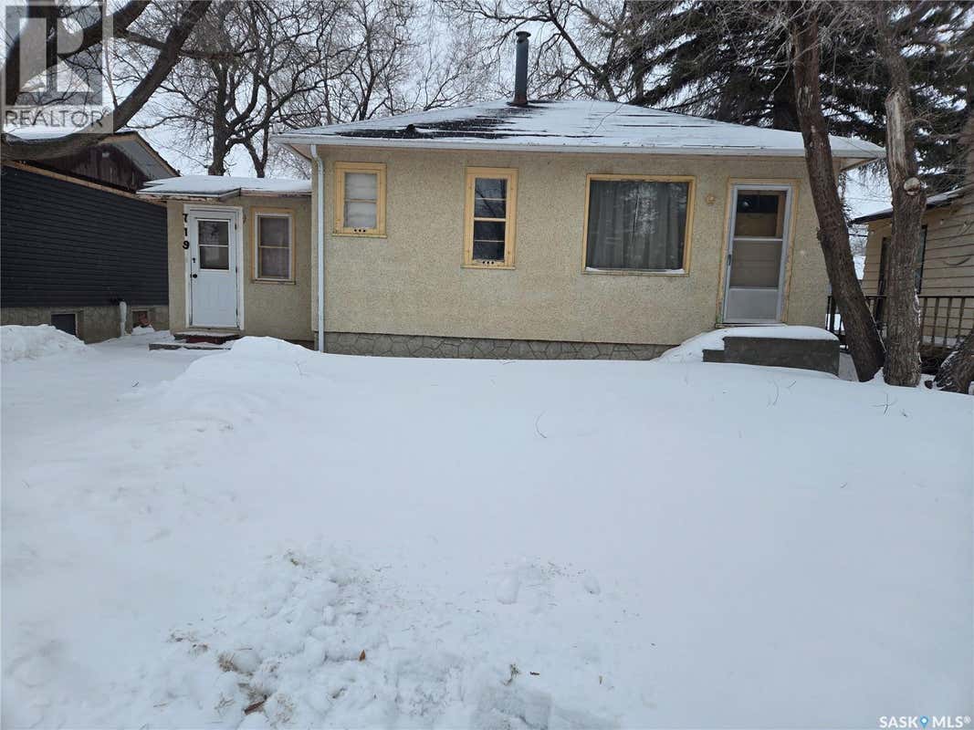 719 MAIN STREET