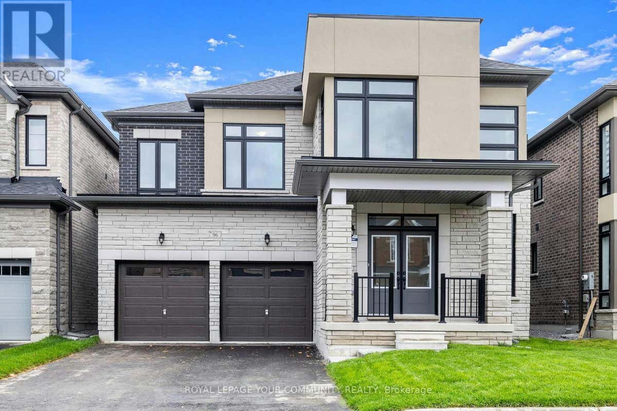 96 WESLOCK Cres  