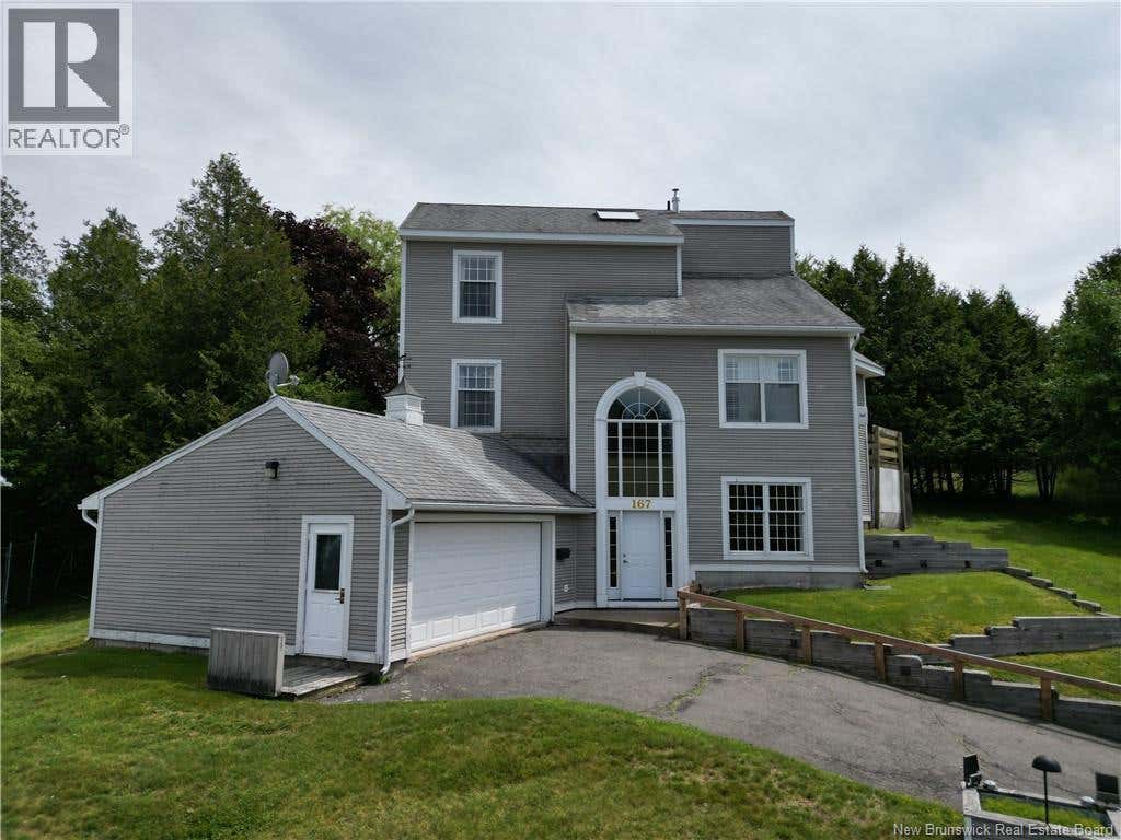 167 MEADOWBANK AVENUE