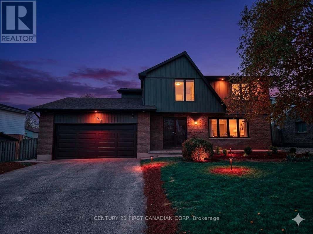 123 HILLSMOUNT CRESCENT