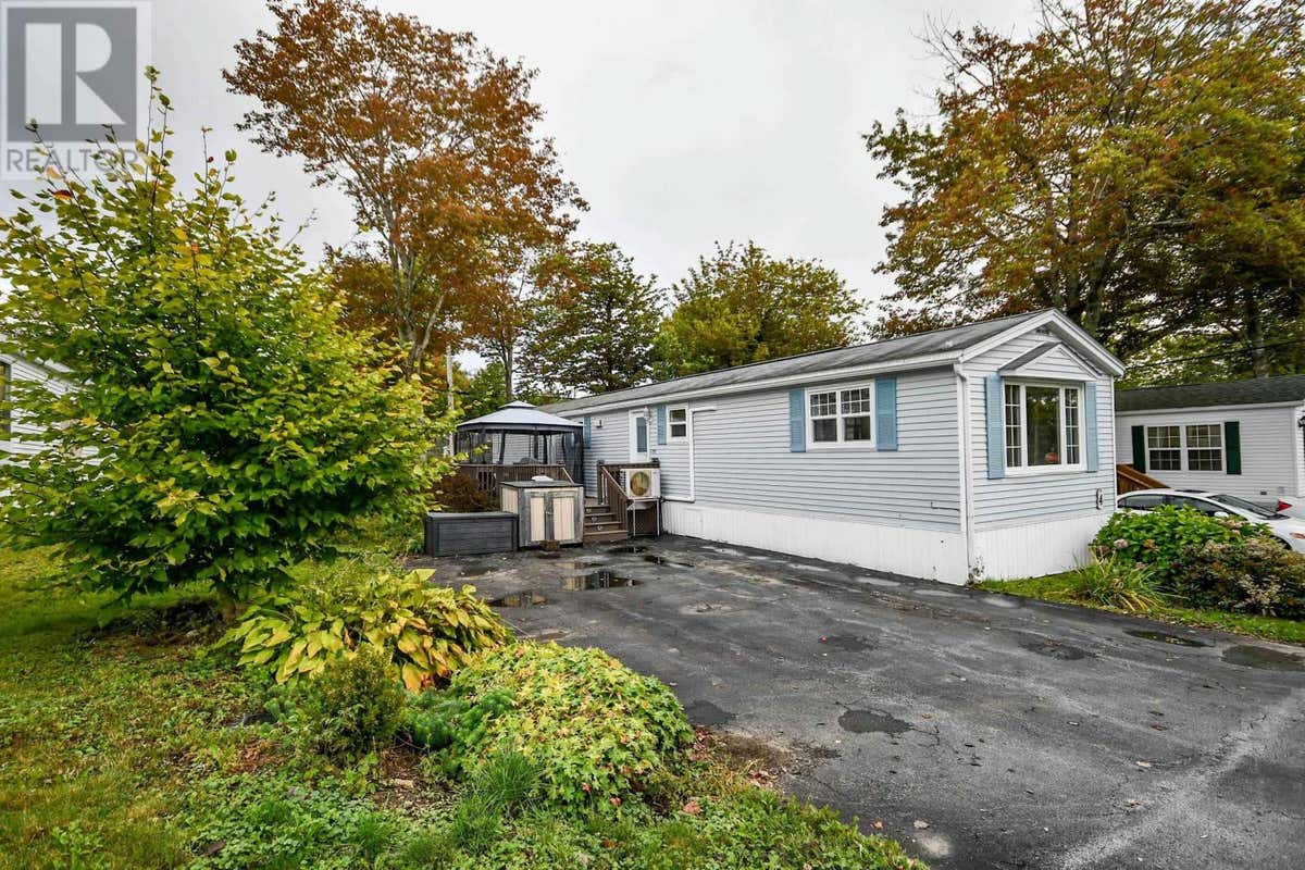 4 Sixth Street, Lucasville, NS B4B1R3 House For Sale RE/MAX 202423776