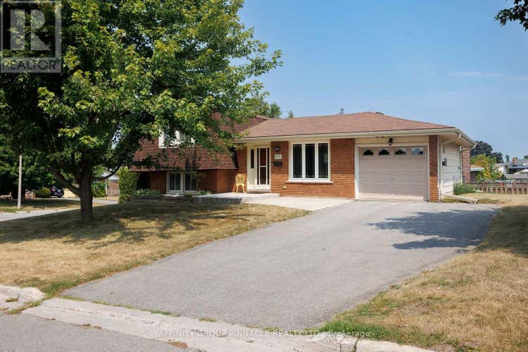 573 SAUGEEN CRESCENT