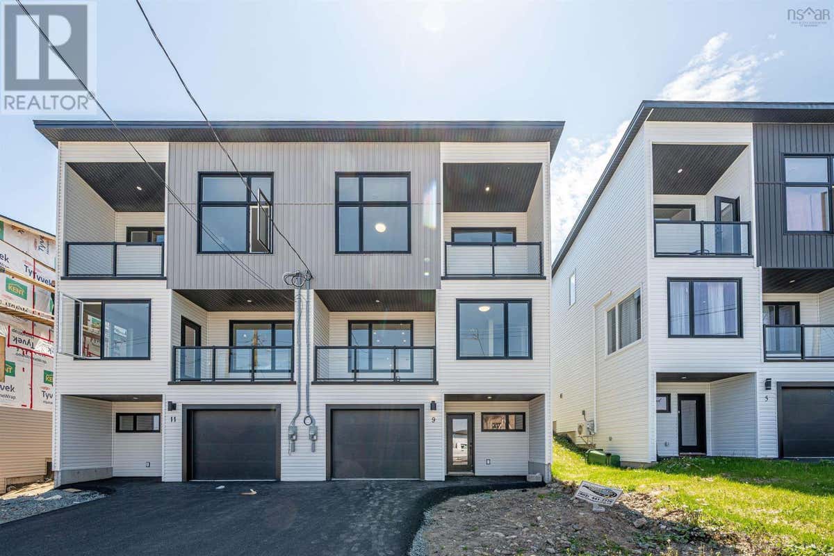 9 SWIVEL COURT