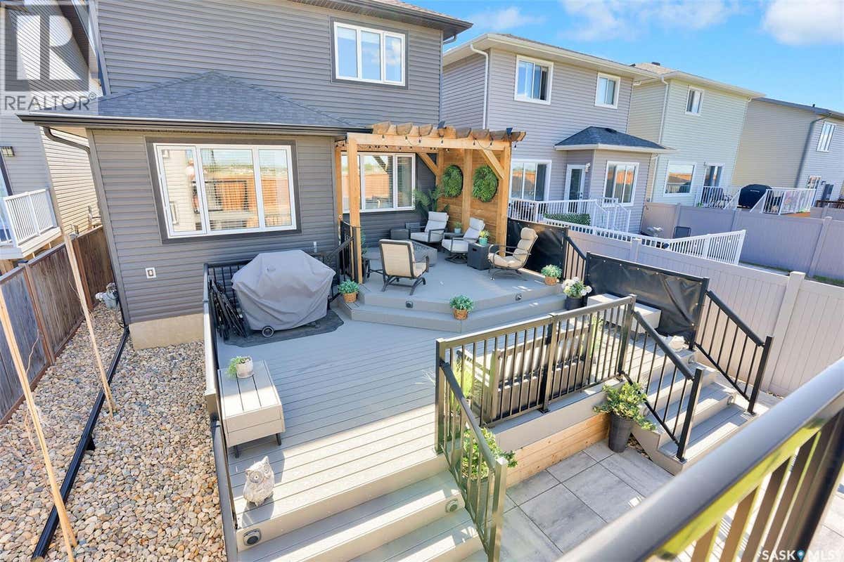 7908 BARLEY CRESCENT