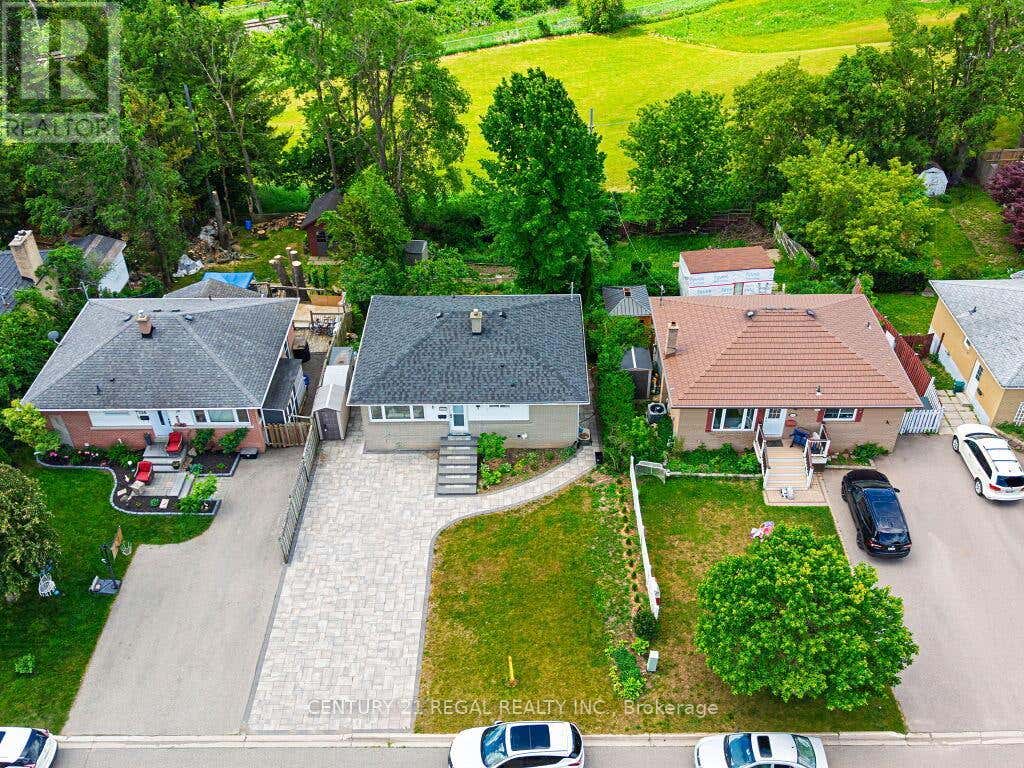 122 LONGFIELD ROAD