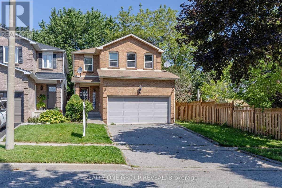 4 STANFORD CRESCENT