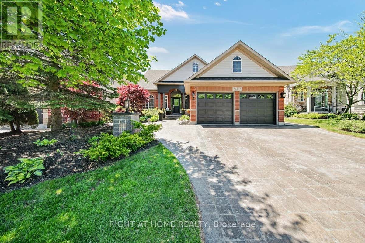 126 MOORE CRESCENT