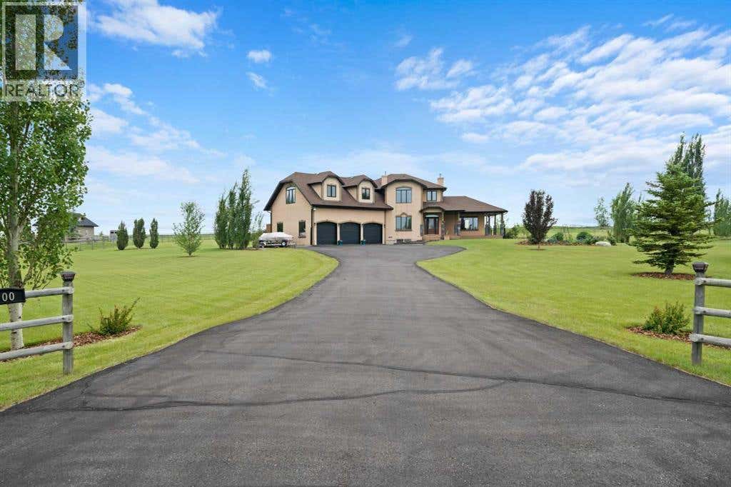 100 RAVENCREST DRIVE