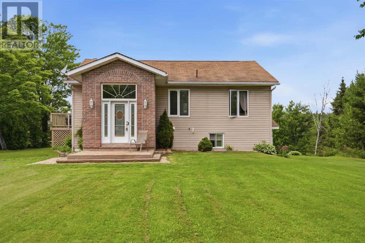 29 RIVER DR