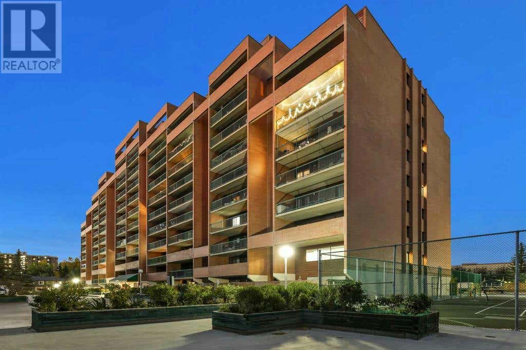 517, 5204 DALTON Drive NW, Calgary, AB T3A3H1 Condo For Sale RE/MAX