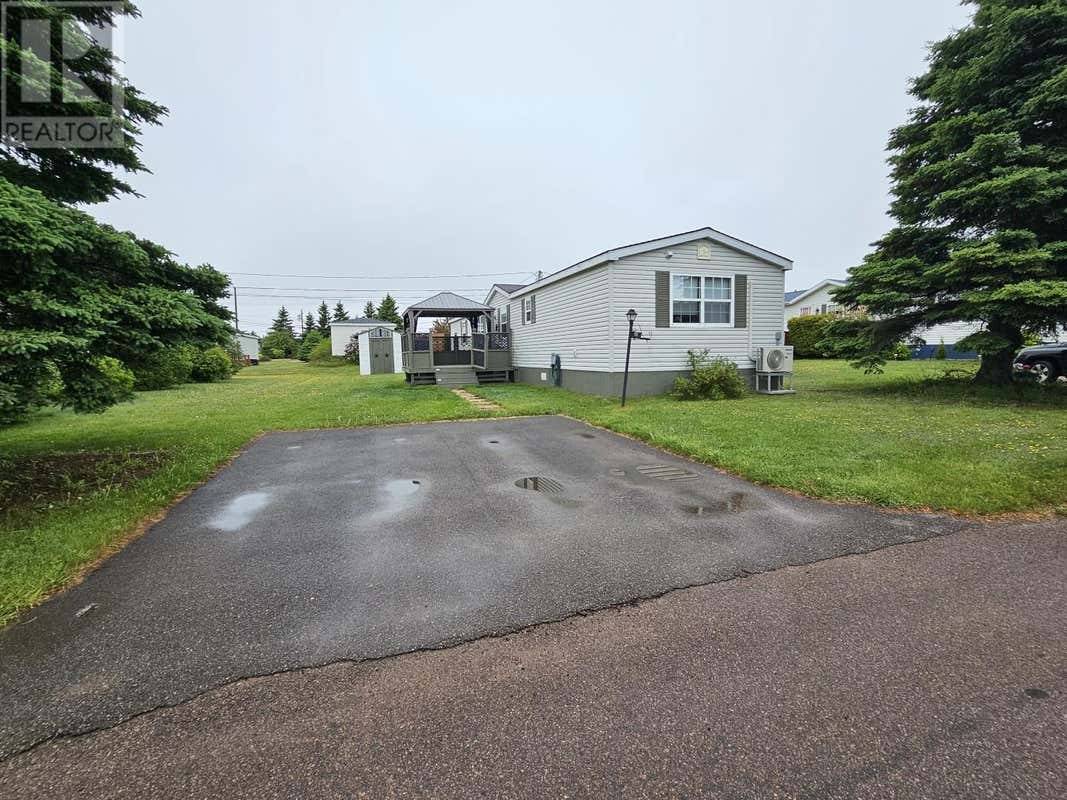 18 JORDAN AVENUE