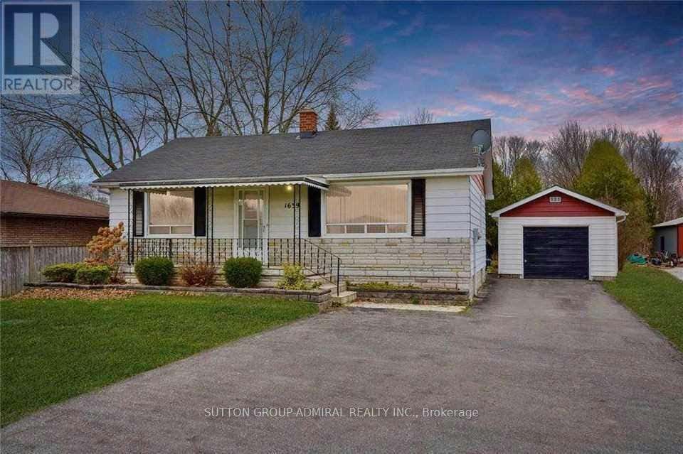 1639 INNISFIL BEACH ROAD, Innisfil (Alcona), ON L9S4B3 House For Sale RE/MAX N9400413