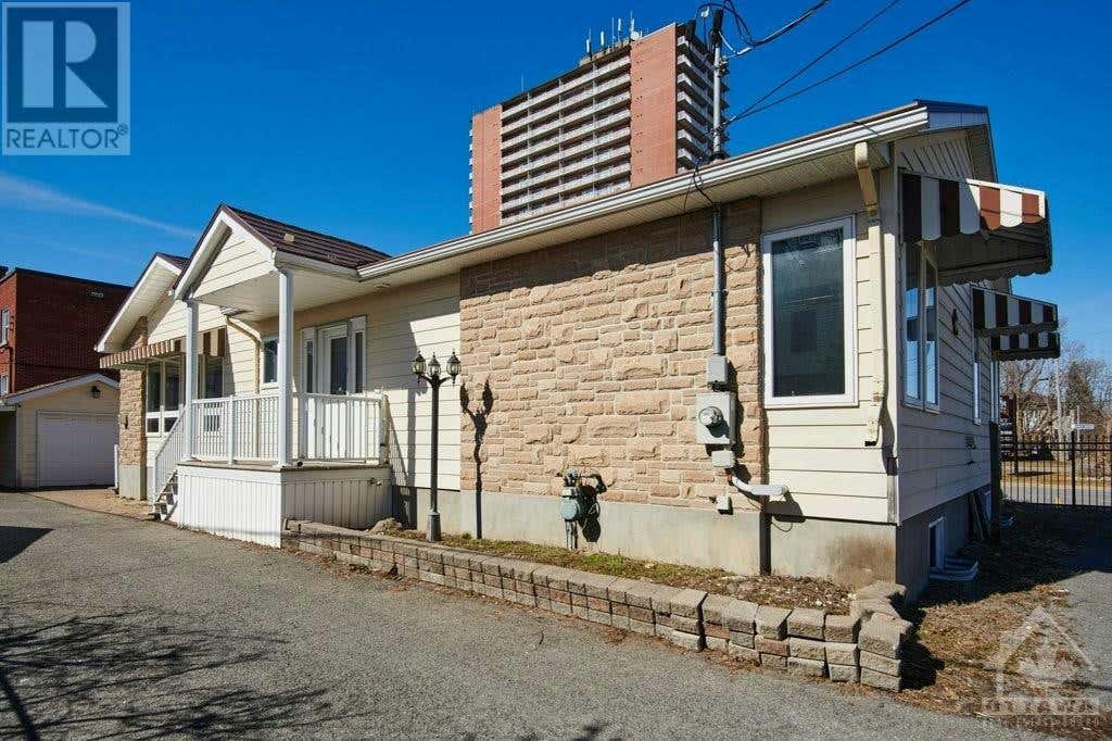 634 KIRKWOOD Ave