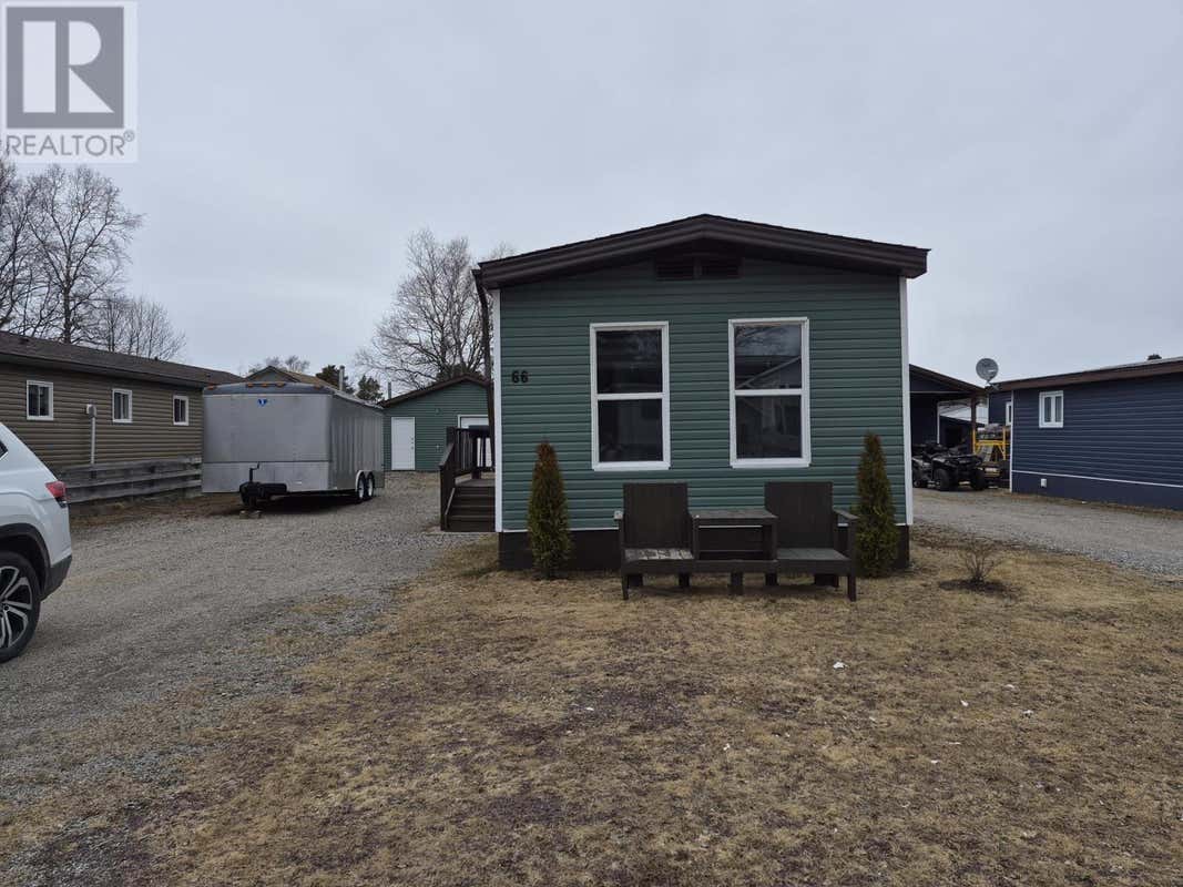 66 JACKSON CRESCENT