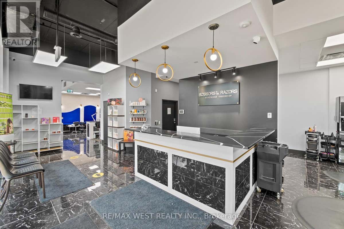 211-213 - 130 COLUMBIA ST W STREET, Waterloo, ON N2L0G6 Commercial Real ...