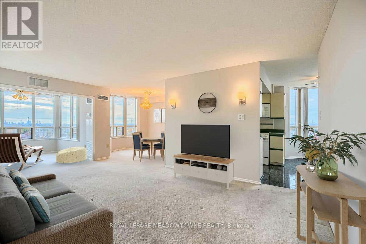 803 20 CHERRYTREE DRIVE, Brampton (Fletcher's Creek South), ON L6Y3V1