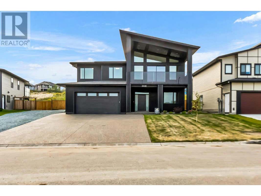 3035 MUNRO WAY, Prince BC V2N0K1 House For Sale RE/MAX R2941270