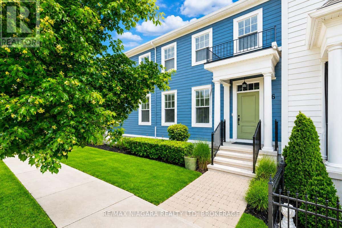 16 MACDONELL ROAD