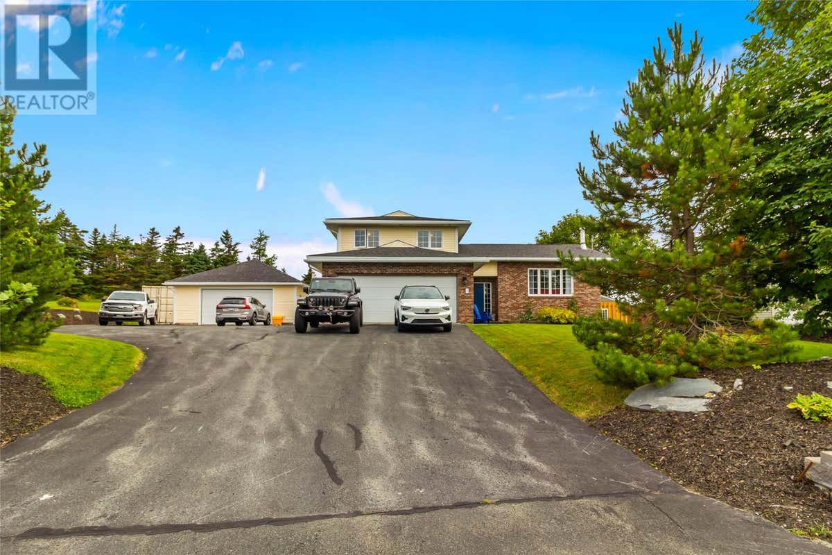 8 PLATEAU PARK