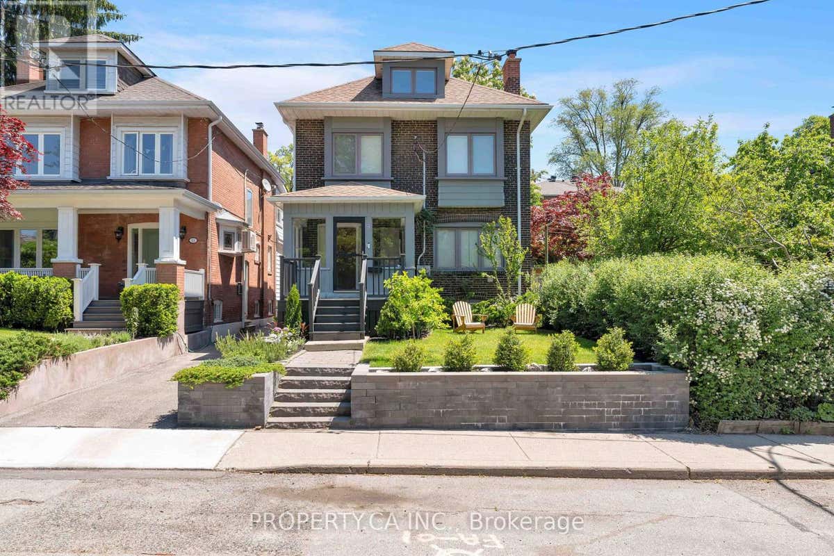 9 FAIRVIEW AVENUE