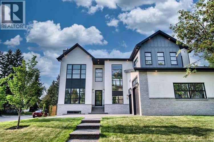 608 Willow Brook Drive SE