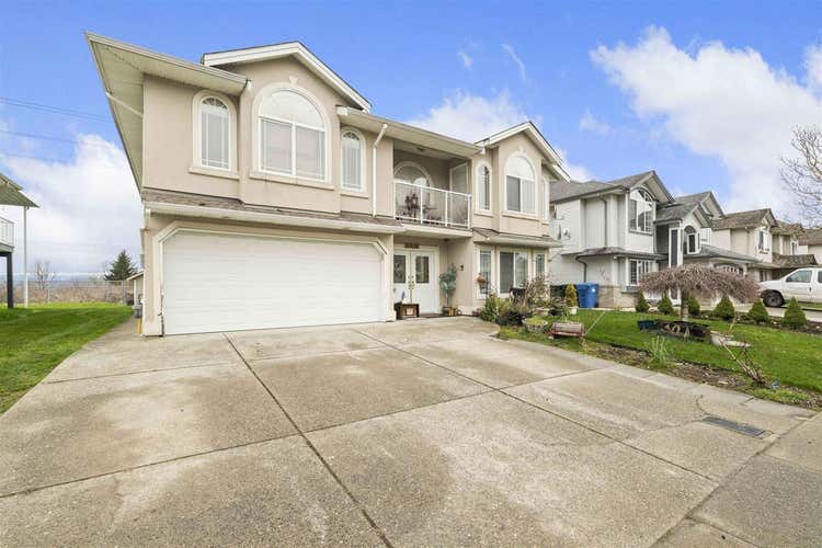 31533 HOMESTEAD CRESCENT
