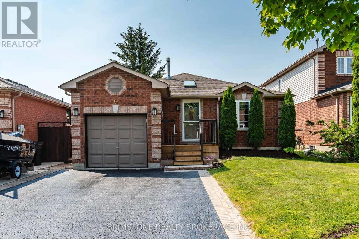 9 HOLLY MEADOW ROAD