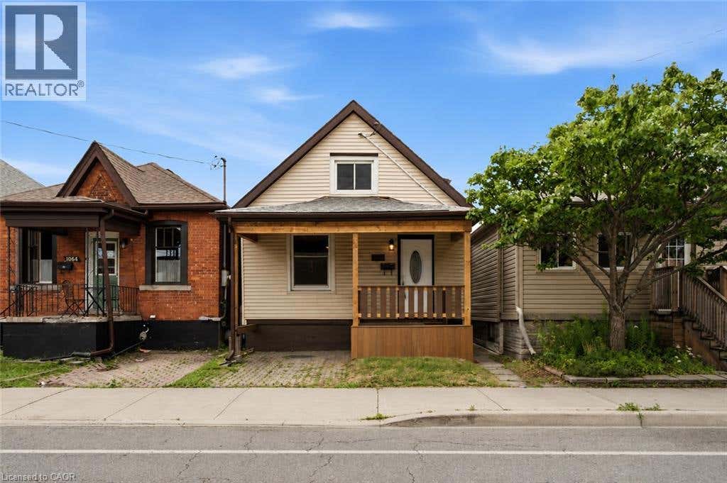 1062 CANNON STREET E
