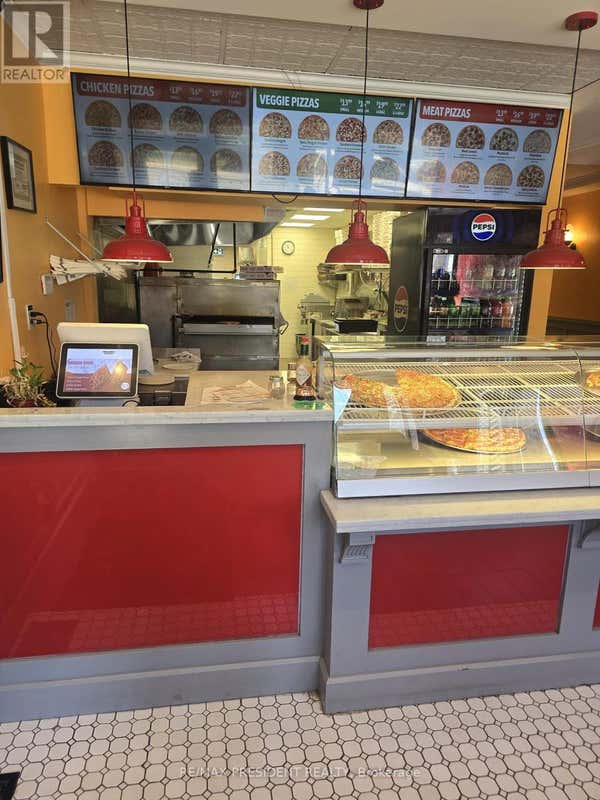 4986 DUNDAS STREET W