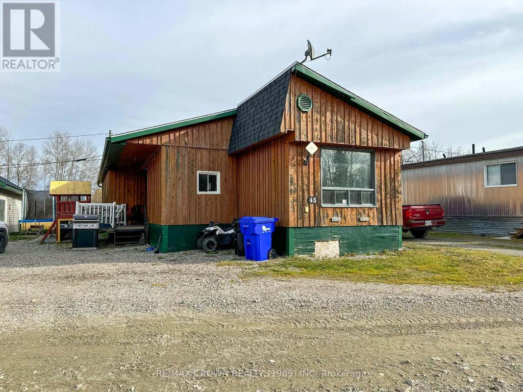 45 DENIS STREET, Hearst, ON P0L1N0 House For Sale RE/MAX T9508425