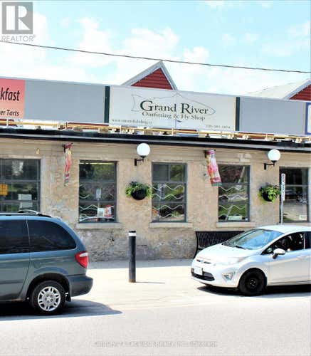 6 - 105 QUEEN STREET W