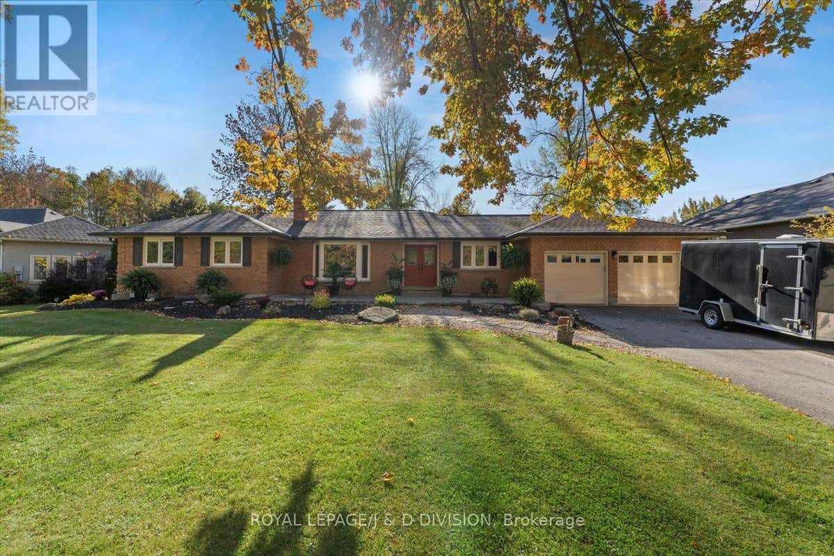 233 BAYSHORE DRIVE, Ramara (Brechin), ON L0K1B0 House For Sale RE/MAX