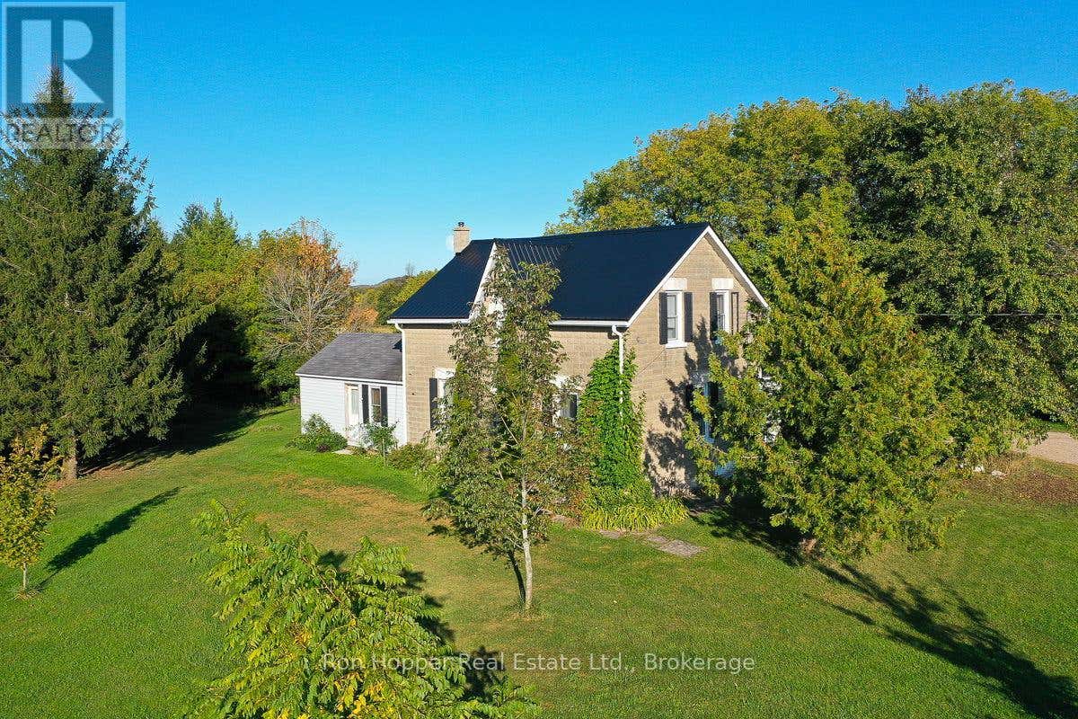 439567 SYDENHAM-LAKESHORE DRIVE