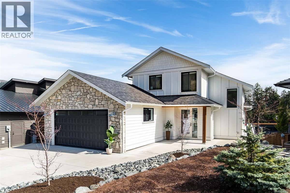 9386 LAKEFRONT RISE