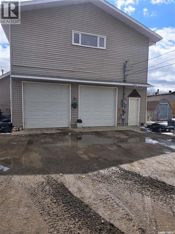 209 ALLAN STREET