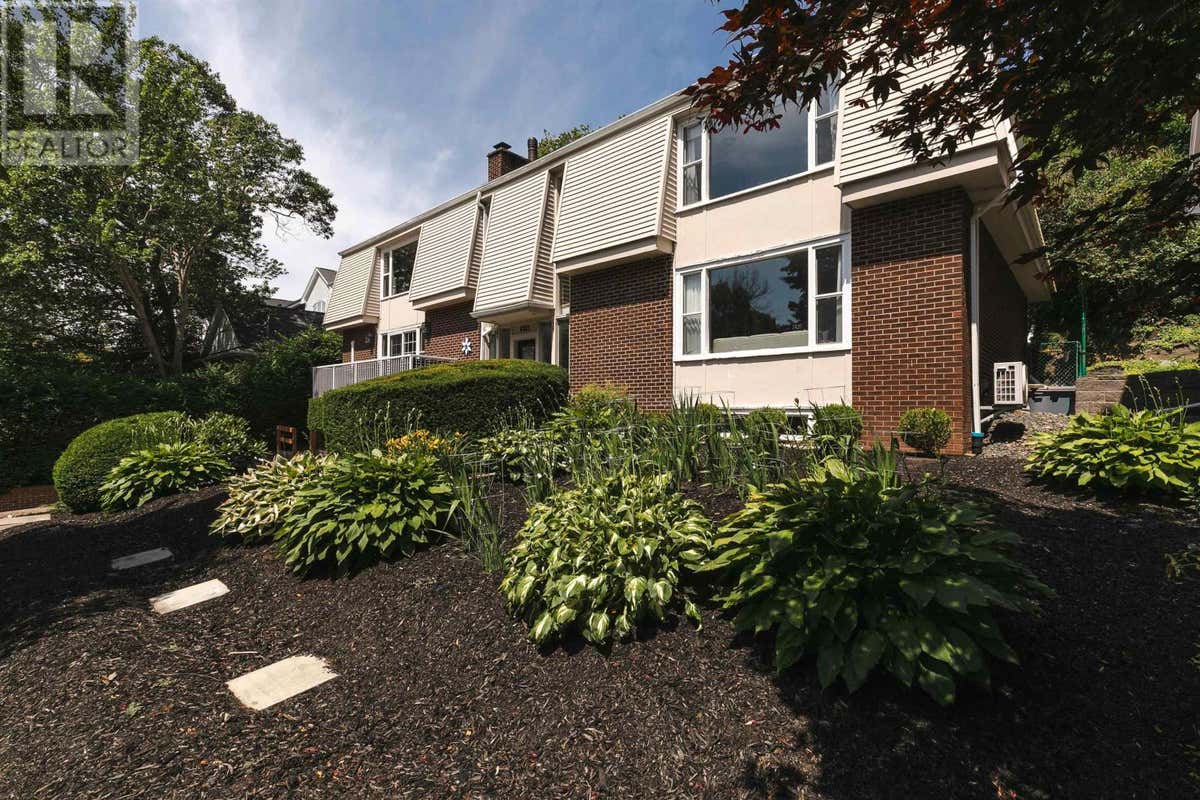6201 REGINA TERRACE