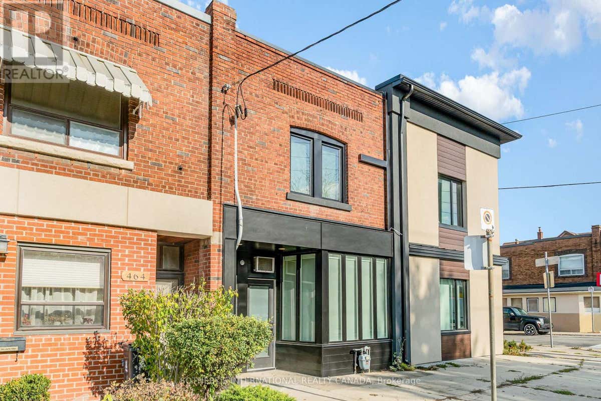 UPPER - 466 SAMMON AVENUE, Toronto (Danforth Village-East York), ON ...