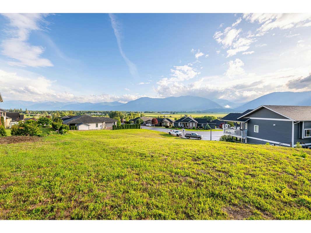 1016 PURCELL CRESCENT, Creston, BC V0B1G3 Land For Sale RE/MAX 2480041